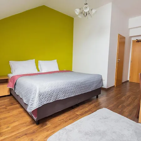 Hotel Irida 3*