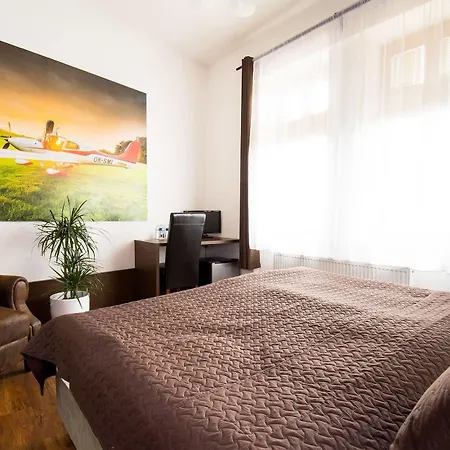 Irida Hotel 3*